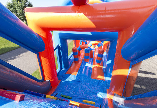 Plane run 17m obstacle course in airplane theme for kids. Order inflatable obstacle courses now online at JB Inflatables America