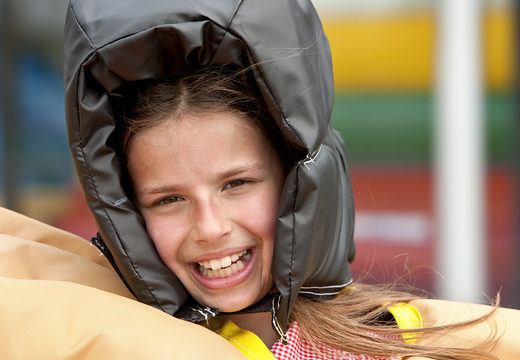 Sumo kids tweeling pakken online halen voor kinderen. Koop springkussens nu bij JB Inflatables Nederland