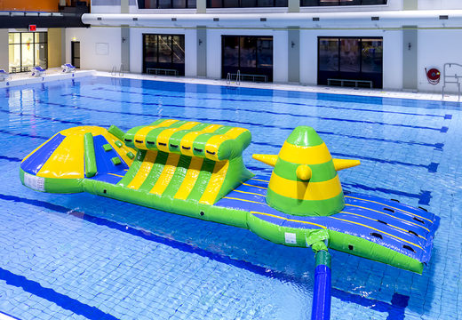 Order swimming pool adventure run green/blue 10m with challenging obstacle objects and round slide for both young and old. Buy inflatable water attractions online now at JB Inflatables America