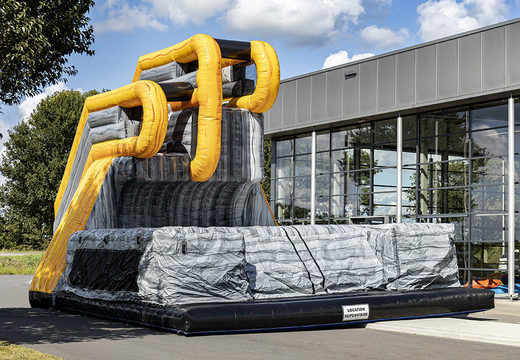 Order large inflatable Base Jump Pro of 4 and 6 meters high for both young and old. Buy inflatable attraction now online at JB Inflatables America