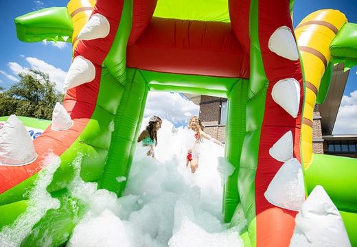 Groot opblaasbaar open bubble boarding park springkasteel met schuim kopen in thema krokodil voor kinderen