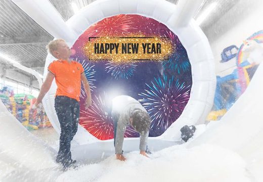 Order an airtight inflatable snow globe XL in a new-year theme for both young and old. Buy inflatable winter attractions online now at JB Inflatables America