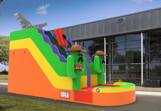 Get an inflatable waterslide S15 in theme Texas for both young and old. Order inflatable waterslides online at JB Inflatables America