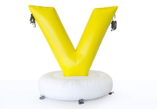 Koop een productvergroting in de vorm van Letter V. Bestel nu opblaasbare 3D objecten online bij JB Inflatables Nederland